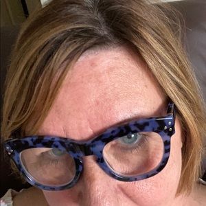 Meet your Posher, Cherie